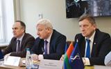 Директор Института истории Национальной академии наук, к.и.н., доцент В.Л. Лакиза; декан исторического факультета БГУ, д.и.н., профессор А.Г. Кохановский; заведующий кафедрой всеобщей истории УО «Гомельский государственный университет имени Ф. Скорины», д.и.н., профессор Н.Н. Мезга. 2